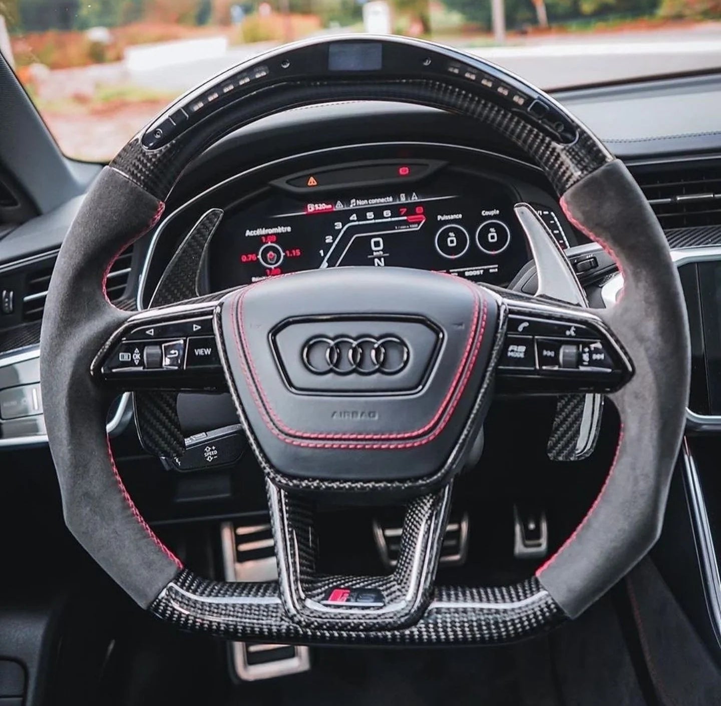 Audi Q/RS 8Y Custom Carbon Steering Wheel