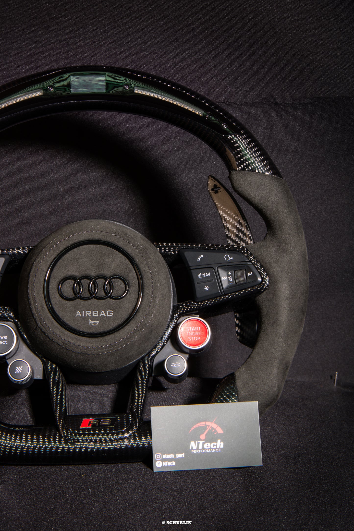 AUDI TT/TTS/TTRS/R8 Custom Carbon Steering Wheel