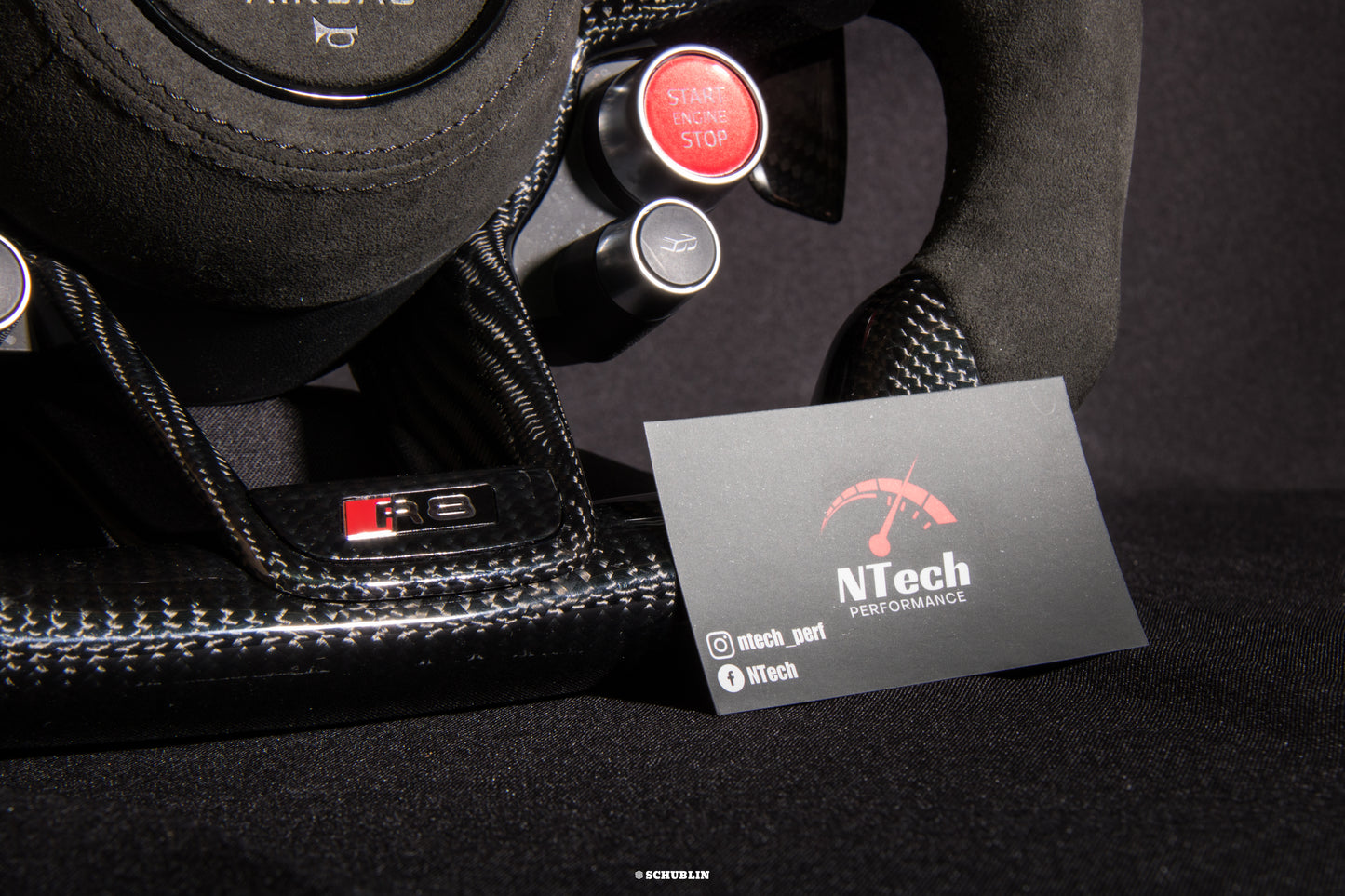 AUDI TT/TTS/TTRS/R8 Custom Carbon Steering Wheel