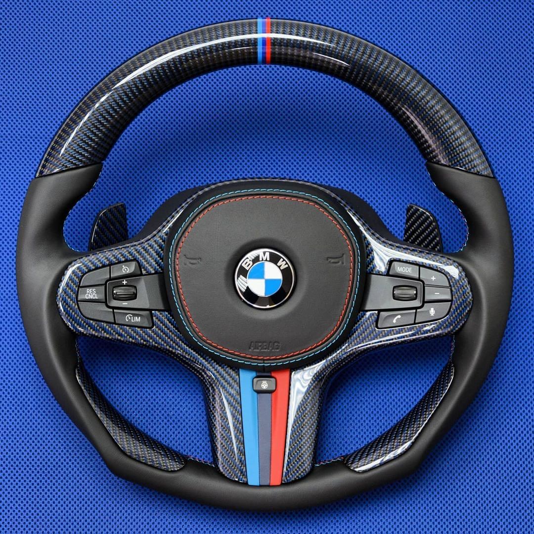Custom Carbon Steering Wheel G20/G80/G82 Series Year