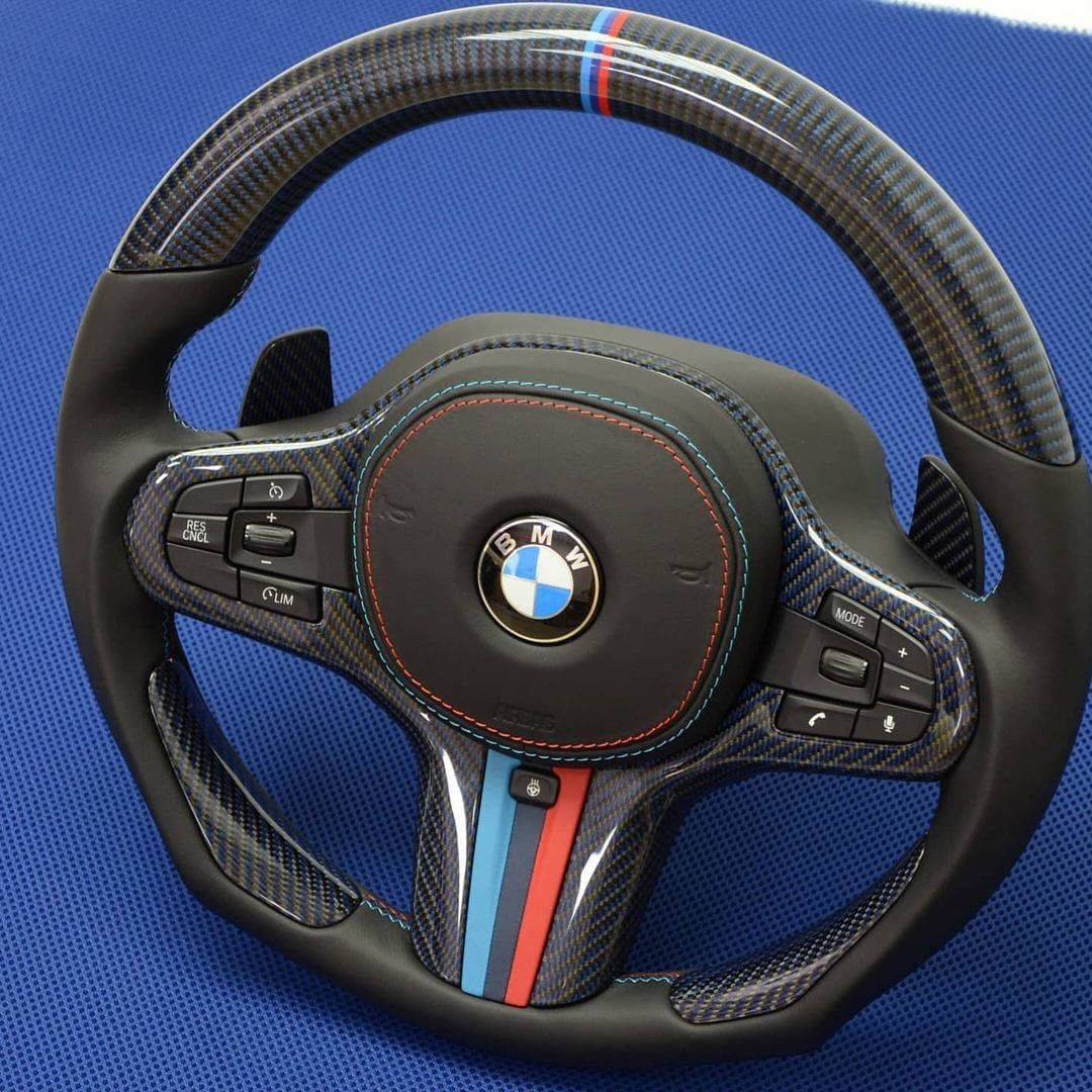 Custom Carbon Steering Wheel G20/G80/G82 Series Year