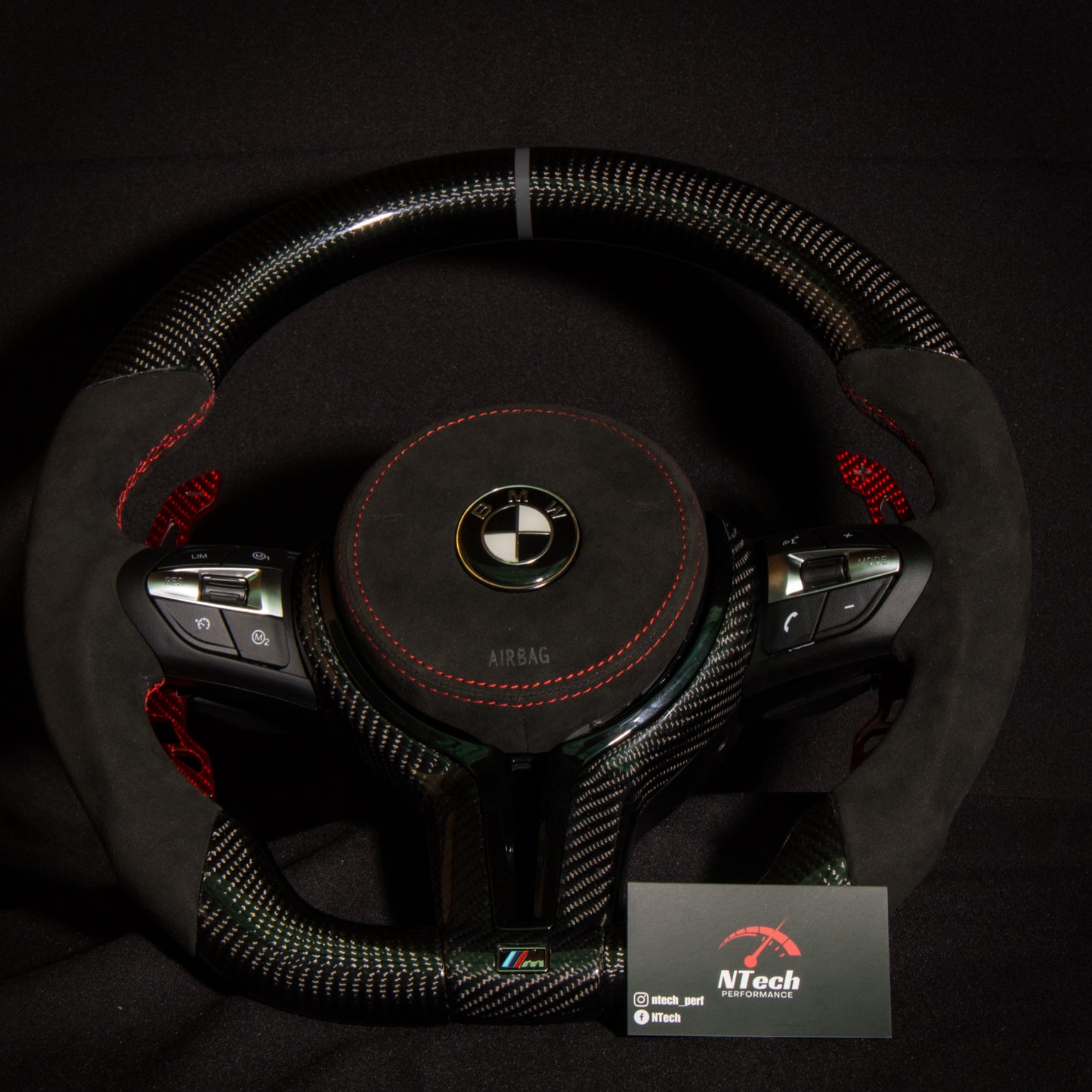 Volant Carbone personnalisé BMW M Série F