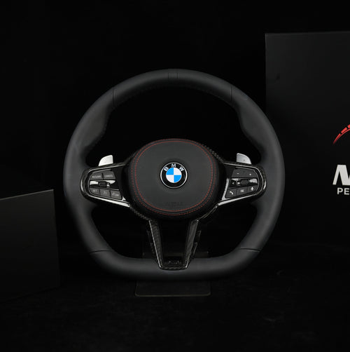 Vorrätiges Alcantara-Lenkrad BMW G-Serie 2019+