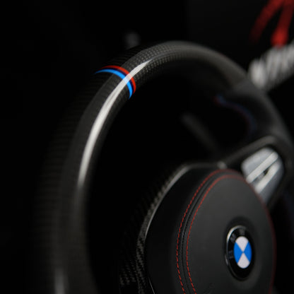 Volant en Stock Carbone tressé noir cuir perforé noir garniture carbone tressé noir Alcantara BMW Série G 2019+
