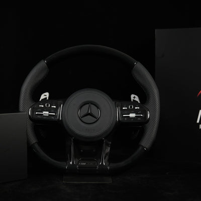 Mercedes Lenkrad in Schwarz Klavierlack – Klasse A, B, C, E, CLA, GLA, GLB, GLE ab Bj. 2018+