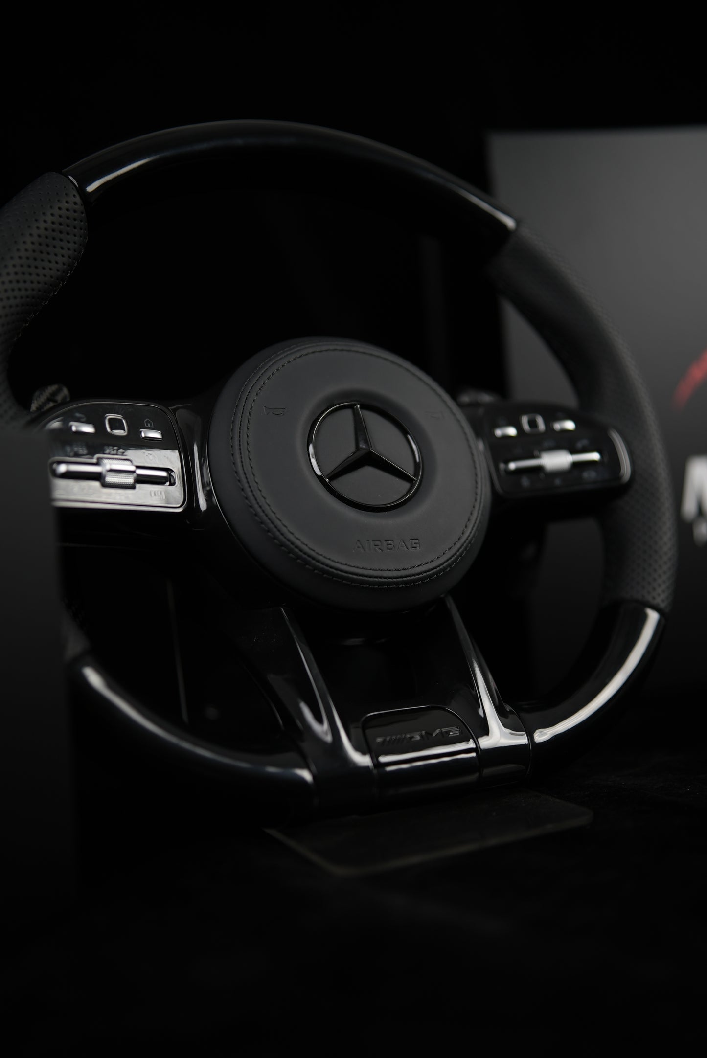 Volant Noir Laqué en Stock Mercedes Classe A B C E CLA GLA GLB GLE 2018+