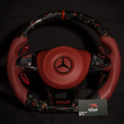 Volant Carbone personnalisé Mercedes AMG