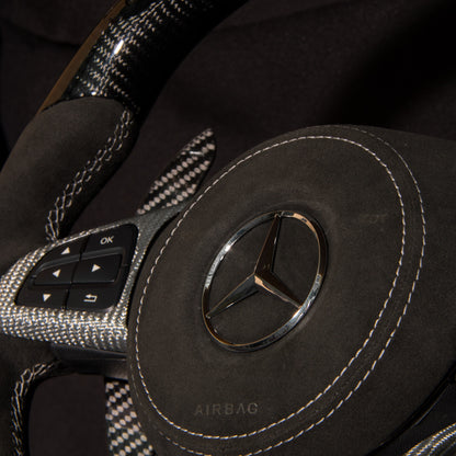 Volant Carbone personnalisé Mercedes AMG