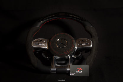 Volant Carbone personnalisé Mercedes AMG