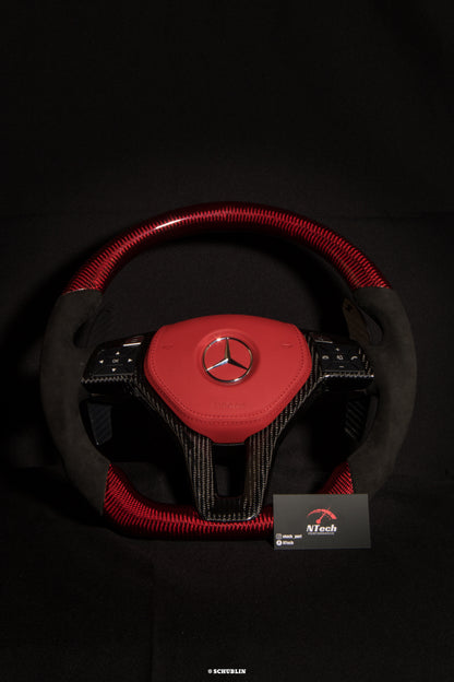 Volant Carbone Personnalisé Mercedes Benz AMG