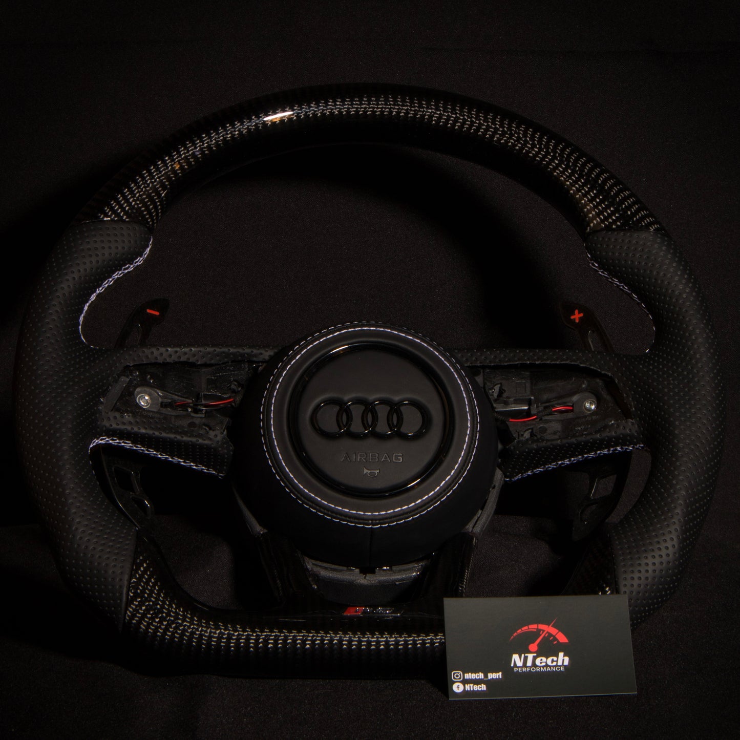 Konfigurator für Carbon-Lenkrad Audi A1 A3 S3 RS3 A4 S4 RS4 A5 S5 RS5 ab 2012