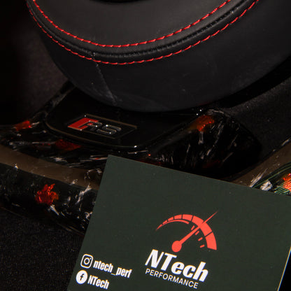 Volant Carbone Personnalisé Audi 8V1 / S1 / S3