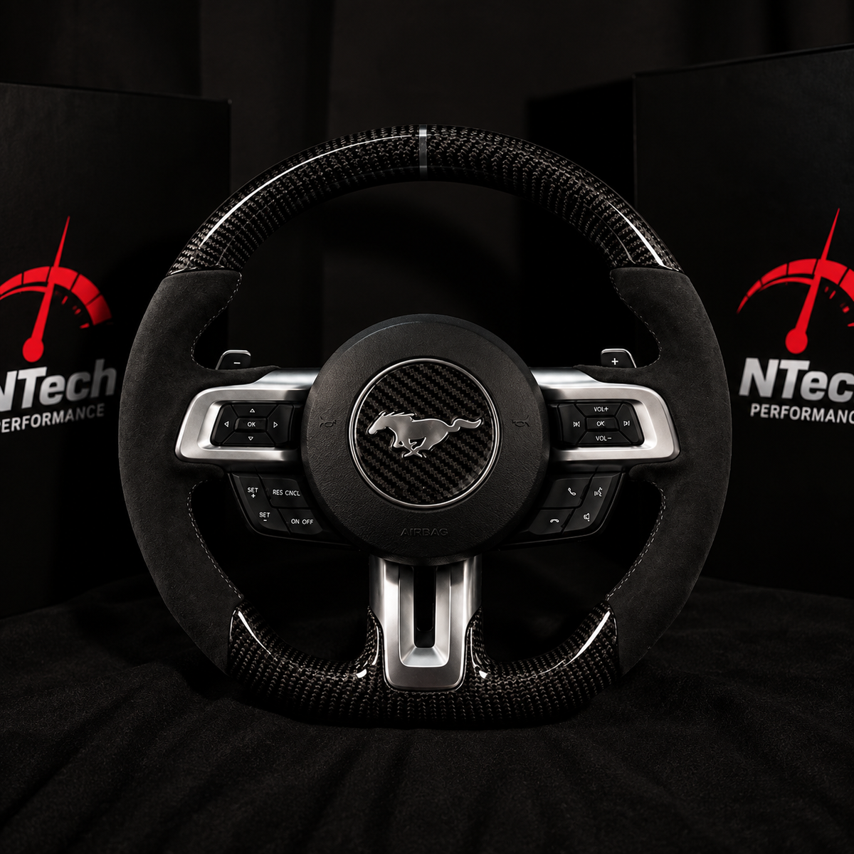 Configurateur Volant Carbone Ford Mustang 2015-2023